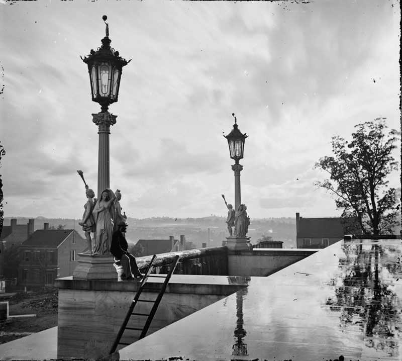 Вид с Капитолия в Нэшвилле, штат Теннесси Во время гражданской войны 1864 года