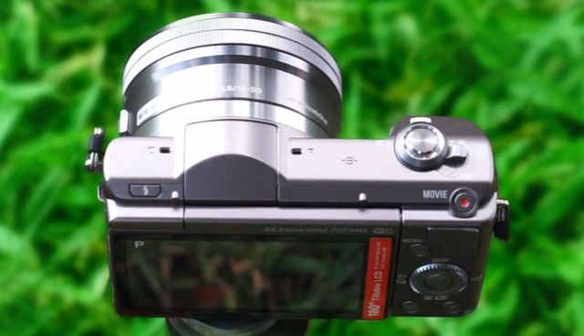 Sony a5100 top