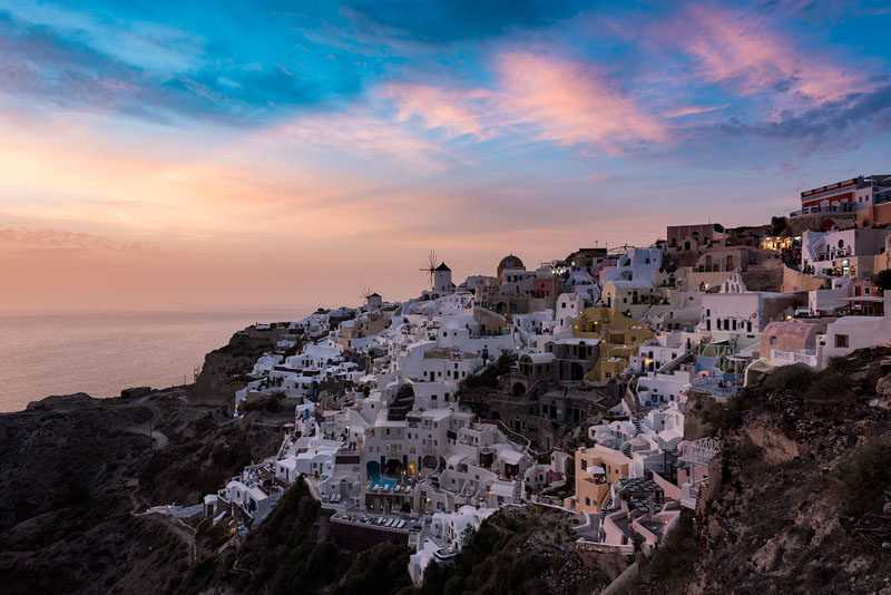 Elia-Locardi-Travel-Photography-Tranquility-Santorini-Stage-Two-AFTER-01-1440-60q-800x534