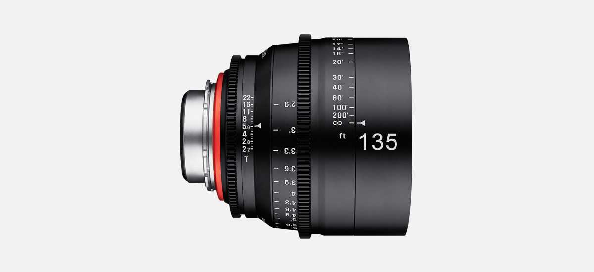 samyang-product-cine-xeen-lenses-135mm-t2.2-camera-lenses-banner_03.L