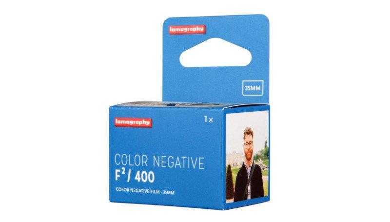 Lomography-Color-Negative-F²_400-35mm_packaging_quarter-left-800x455