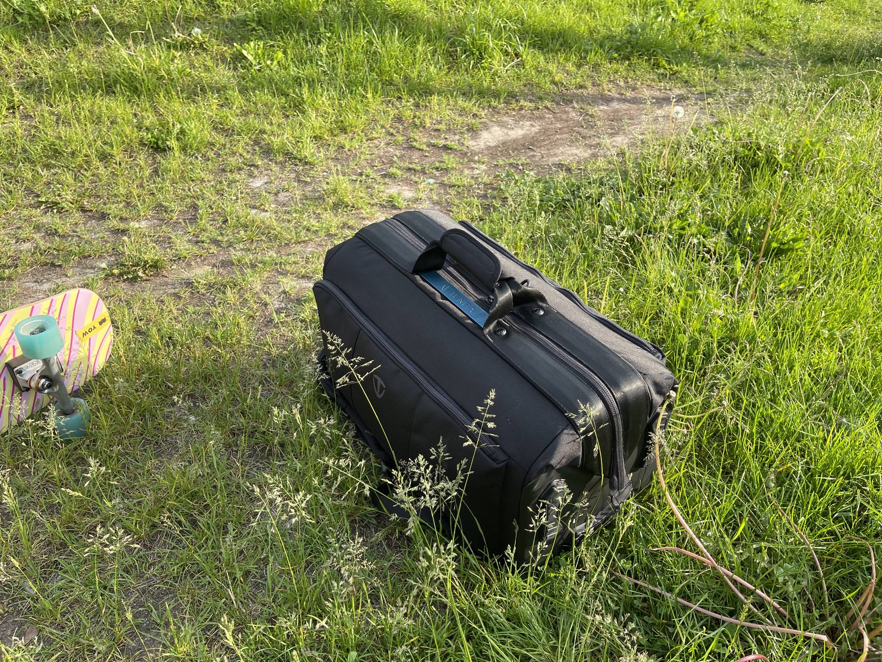 Обзор Tenba Cineluxe Backpack 24 - большой рюкзак для операторов и фотографов
